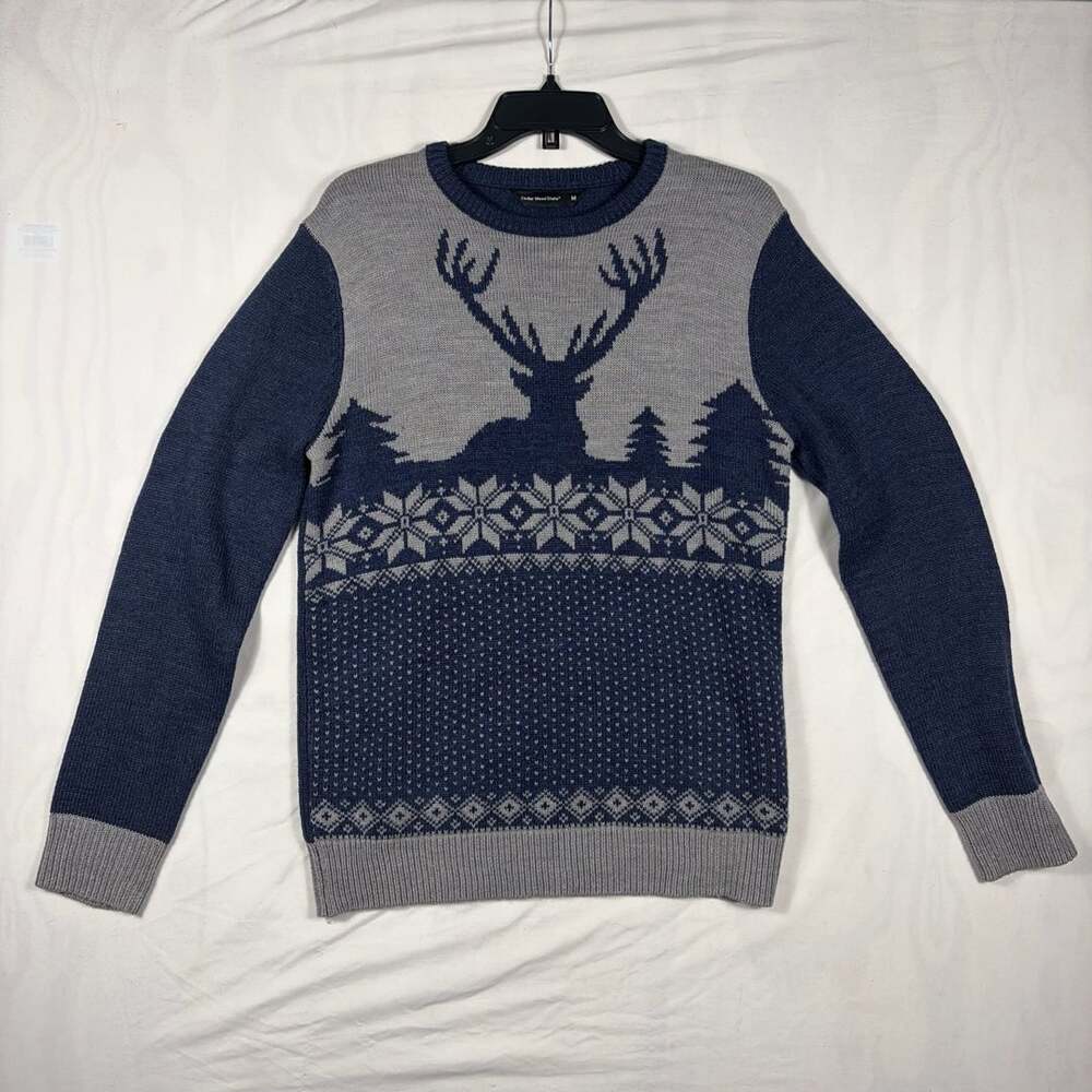 Cedar Wood State Size M Reindeer Nordic Christmas Sweater